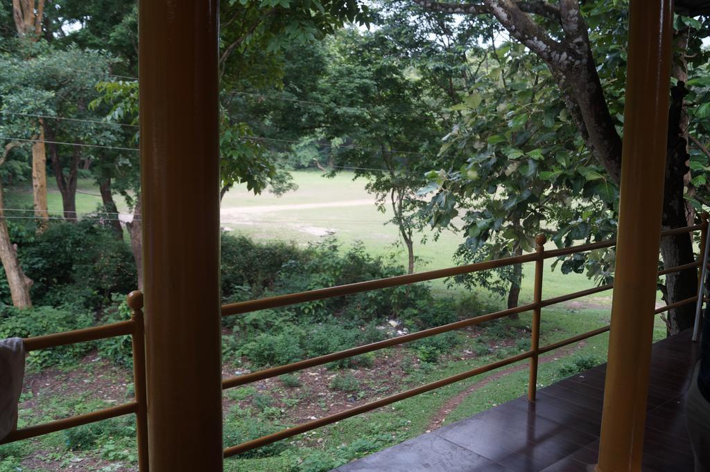 Jungleparadiso Homestay Thekkady Eksteriør billede