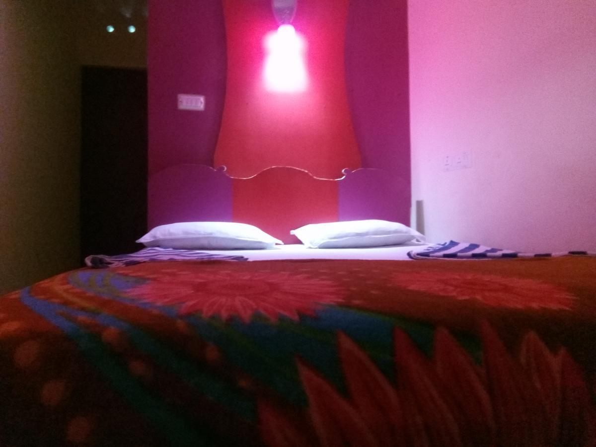 Jungleparadiso Homestay Thekkady Eksteriør billede